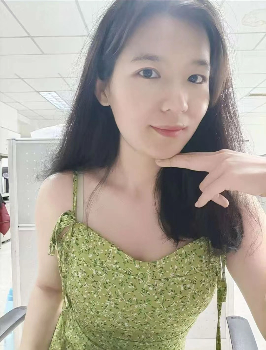 我俩
